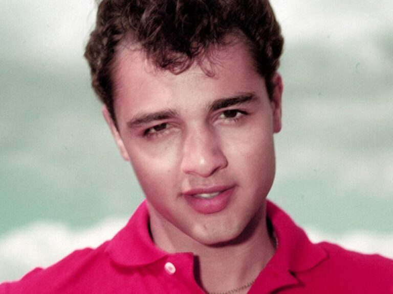 Was Sal Mineo Gay? Partner Before Death